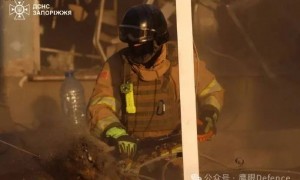 击中俄唯一氦气工厂！31名飞行员被授予“俄罗斯英雄”，真英雄？